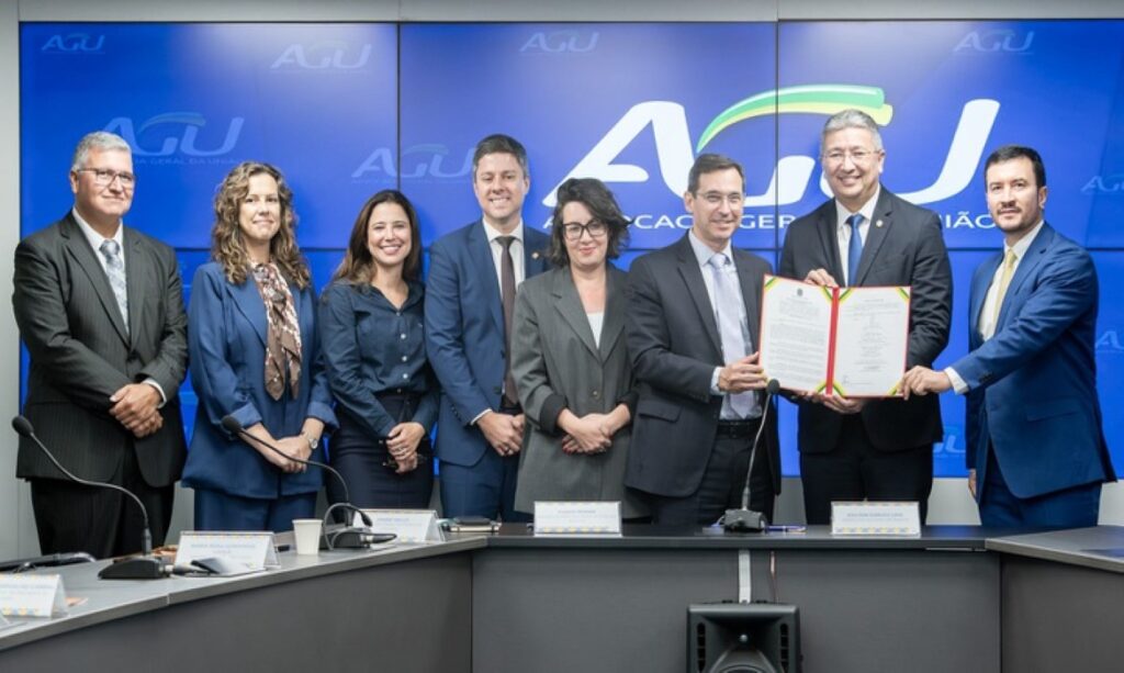 AGU firma acordo de R$ 115 milhões para Roraima custear despesas com migração venezuelana