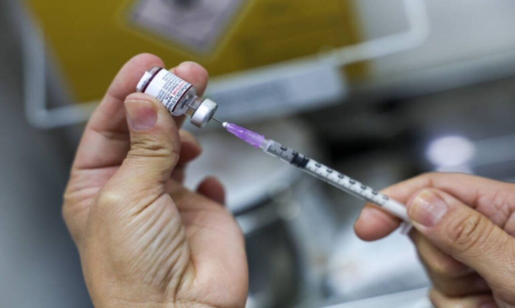 Roraima recebe 4.404 doses da vacina contra covid enviadas pelo Ministério da Saúde