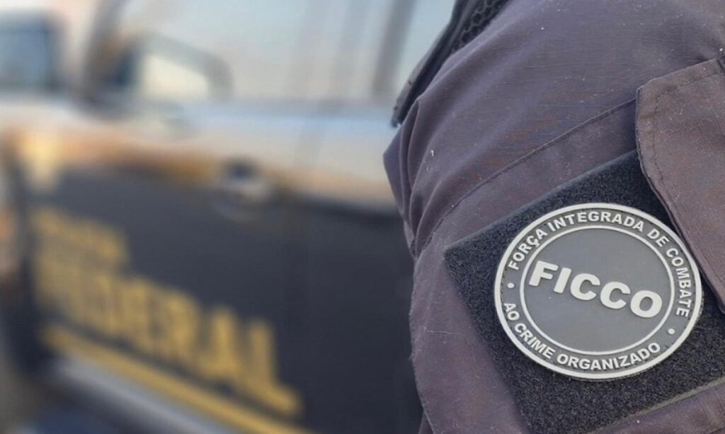 Homem e mulher são presos pela FICCO por tráfico de drogas em Boa Vista