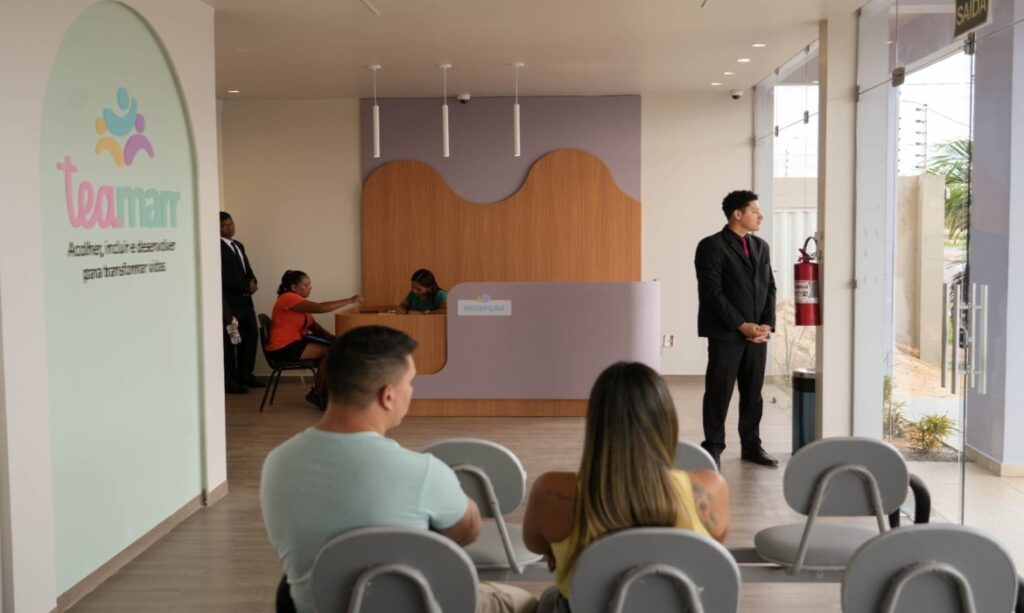 Teamarr retoma atendimentos presenciais e amplia serviços com neurologia