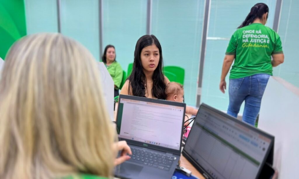 Carreta dos Direitos atende moradores de Iracema e Mucajaí com serviços jurídicos e emissão de documentos
