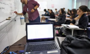 Pré-selecionados no Fies têm até terça-feira para complementar inscrição