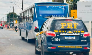 Motorista de ônibus condenado a 22 anos por estupro de vulnerável é preso durante fiscalização da PRF em Boa Vista
